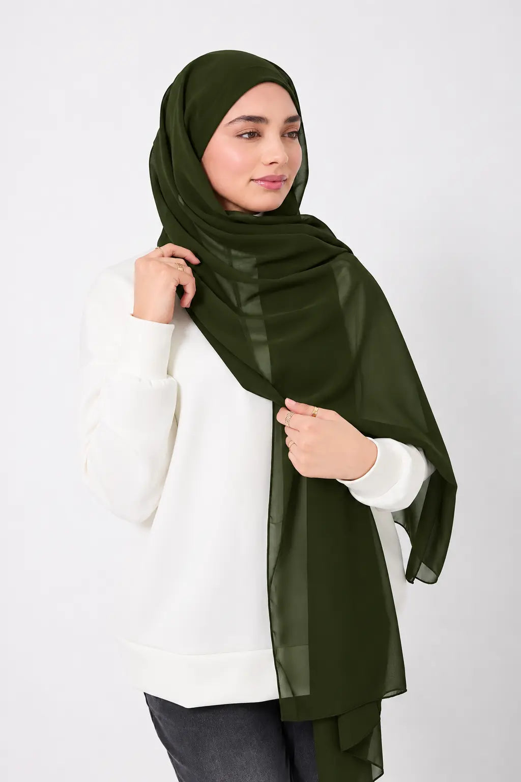#color_Deep Olive
