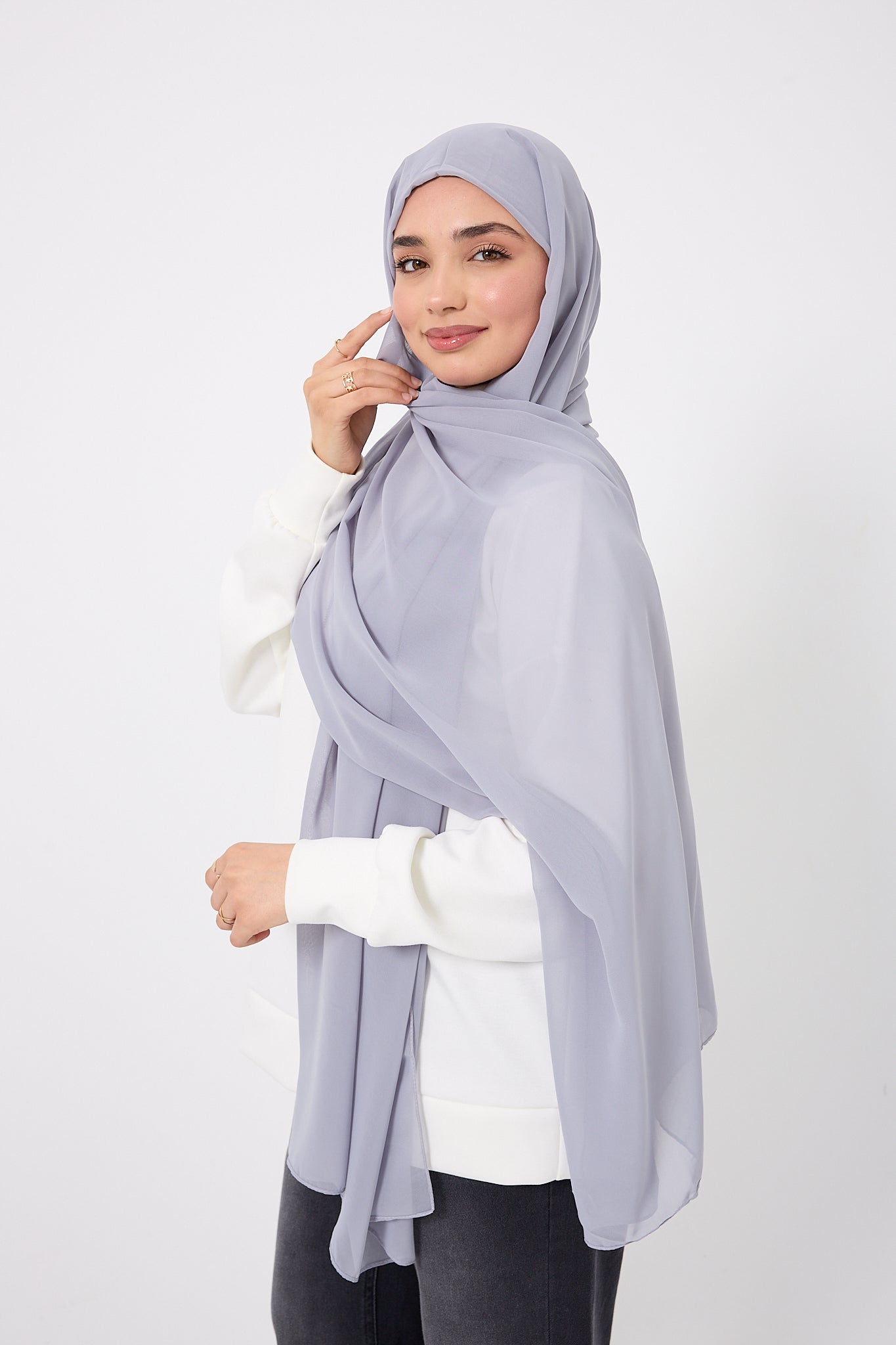 #color_Grey Suit